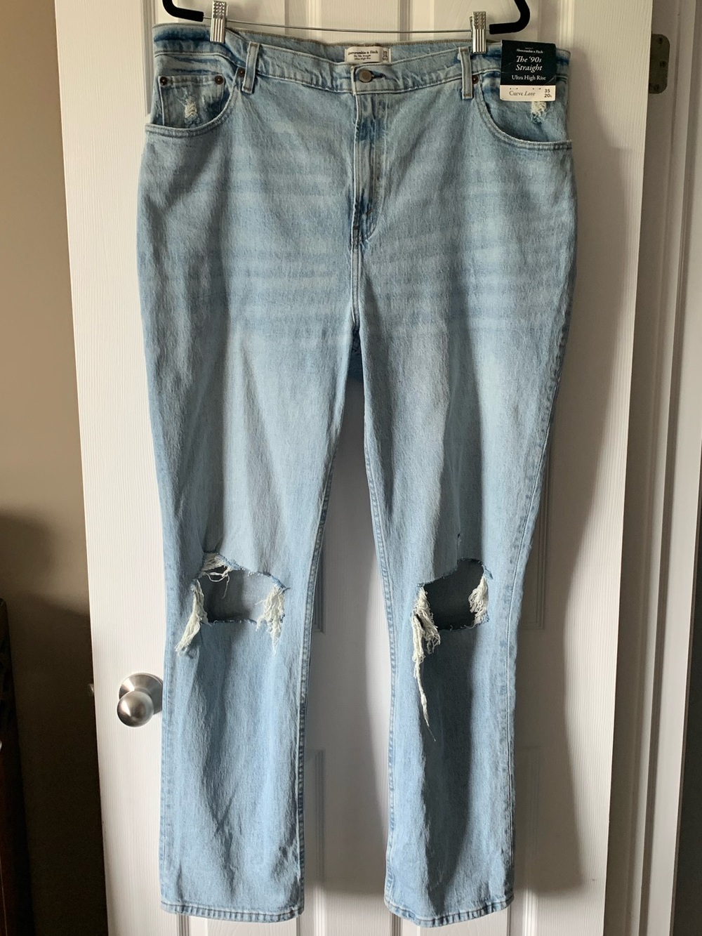 NWT Abercrombie & Fitch the 90s straight ultra high rise curve love jeans